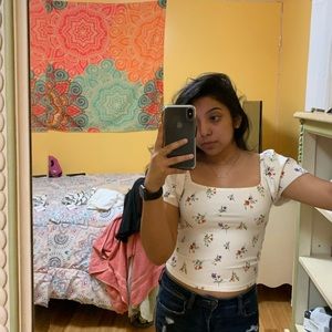 Meet your Posher, Jenny